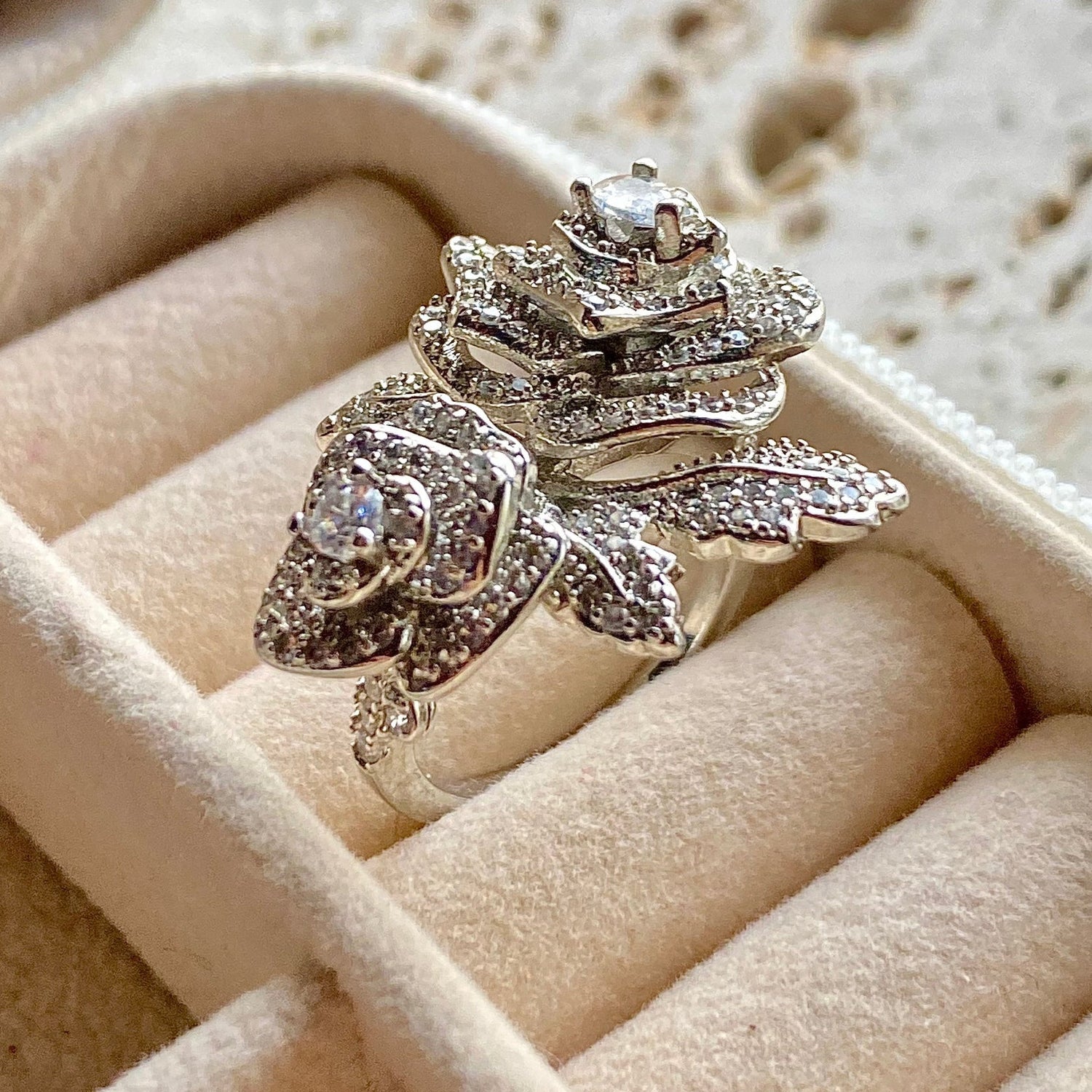 stylish jewllery